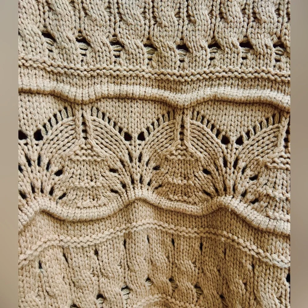 Oversized Knit Sweater - Picture 3 of 3